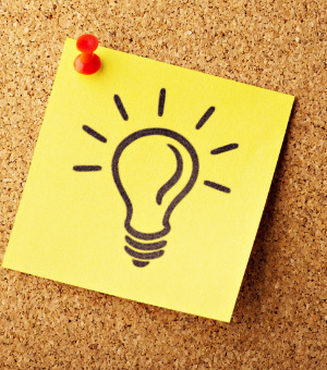 Post-it with lightbulb